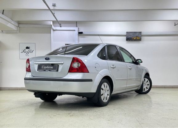 Ford Focus Ghia, 1.6 л, МТ, 2008 фото 8