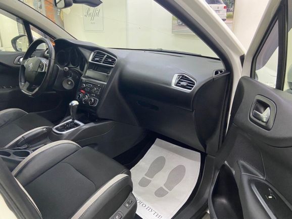 Citroen C4 Exclusive, 1.6 л, АТ, 2012 фото 12