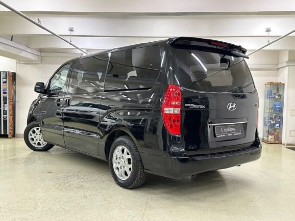 Hyundai Grand Starex, 2.5 л, АТ, 2008 фото 6