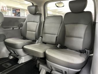 Hyundai Grand Starex, 2.5 л, АКПП, 2008 фото 18
