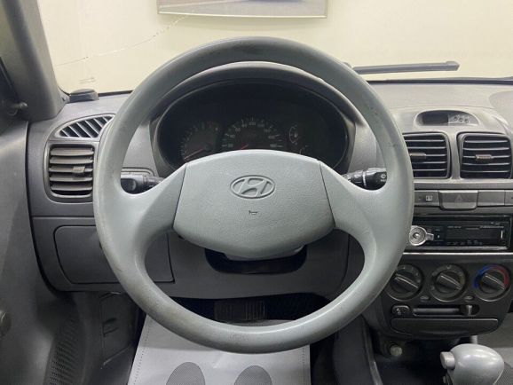 Hyundai Accent, 1.5 л, АТ, 2005 фото 2