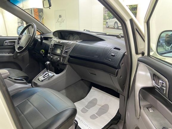 SsangYong Stavic, 2.0 л, АТ, 2013 фото 15