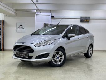 Ford Fiesta, 1.6 л, РКПП, 2015 фото 3
