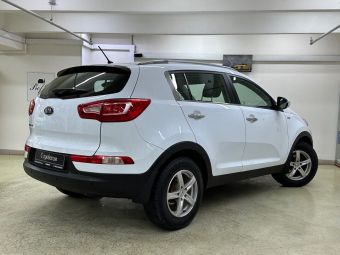 Kia Sportage Prestige, 2.0 л, АКПП, 2012 фото 6