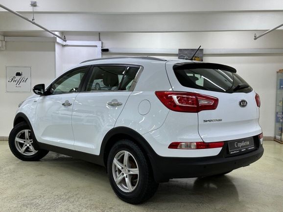 Kia Sportage Prestige, 2.0 л, АТ, 2012 фото 8