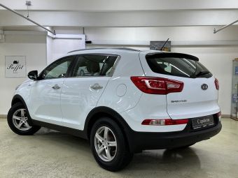 Kia Sportage Prestige, 2.0 л, АКПП, 2012 фото 8