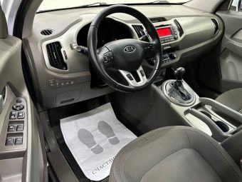 Kia Sportage Prestige, 2.0 л, АКПП, 2012 фото 9