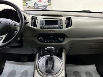 Kia Sportage Prestige, 2.0 л, АКПП, 2012 фото 11