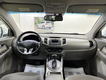 Kia Sportage Prestige, 2.0 л, АКПП, 2012 фото 12
