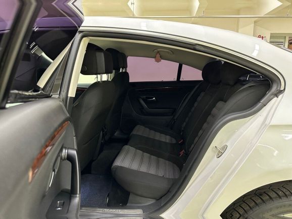 Volkswagen Passat CC, 1.8 л, МТ, 2012 фото 1