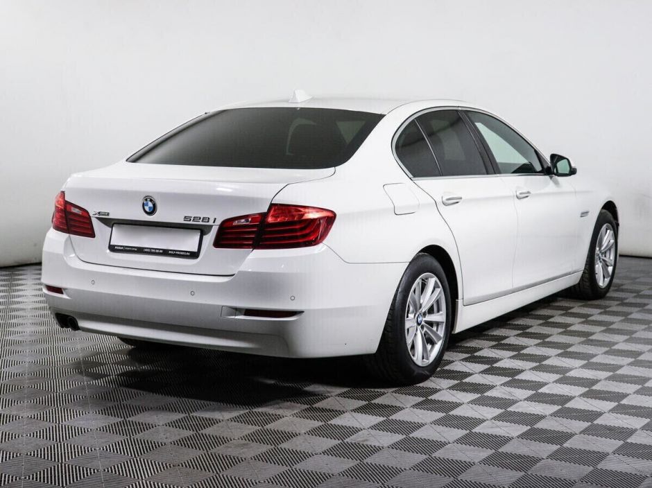 BMW 5 серии, 2.0 л, АТ, 2013 фото 6
