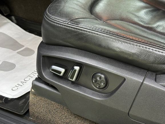 Audi Q7, 3.0 л, АТ, 2013 фото 16