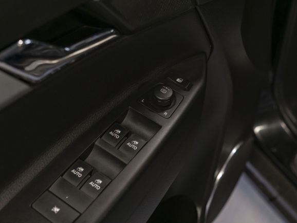 Opel Antara Cosmo, 2.4 л, АТ, 2015 фото 10