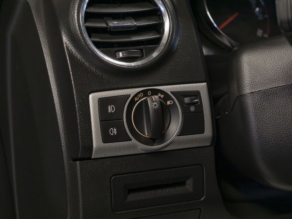 Opel Antara Cosmo, 2.4 л, АТ, 2015 фото 11