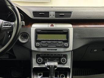 Volkswagen Passat Highline, 1.8 л, РКПП, 2010 фото 14