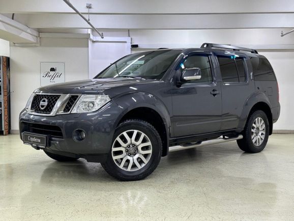 Nissan Pathfinder LE +camera, 2.5 л, АТ, 2014 фото 3