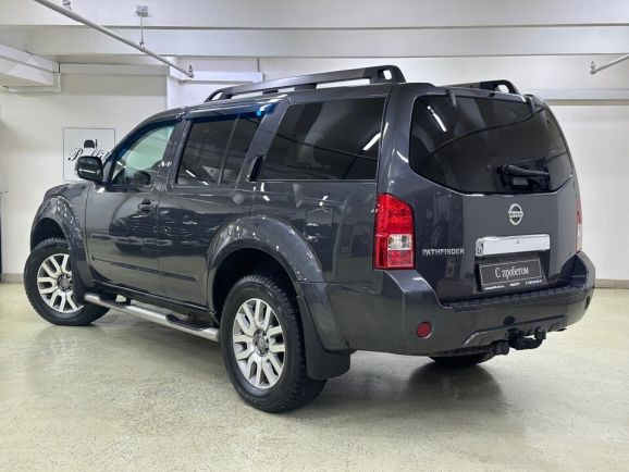Nissan Pathfinder LE +camera, 2.5 л, АТ, 2014 фото 6