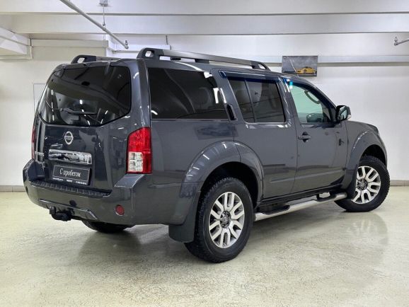 Nissan Pathfinder LE +camera, 2.5 л, АТ, 2014 фото 8