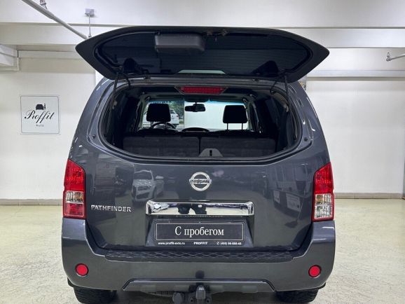 Nissan Pathfinder LE +camera, 2.5 л, АТ, 2014 фото 9