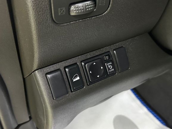 Nissan Pathfinder LE +camera, 2.5 л, АТ, 2014 фото 14