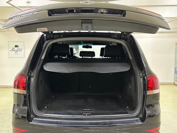 Volkswagen Touareg, 2.5 л, АТ, 2008 фото 9