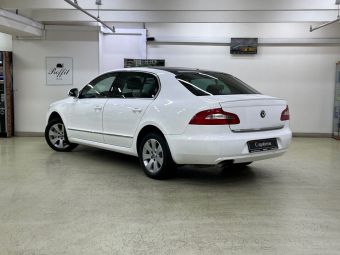 Skoda Superb Elegance, 1.8 л, АКПП, 2012 фото 6