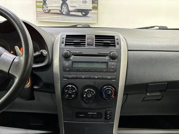 Toyota Corolla, 1.6 л, Робот, 2008 фото 11