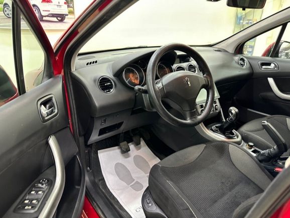 Peugeot 308, 1.6 л, МТ, 2008 фото 12