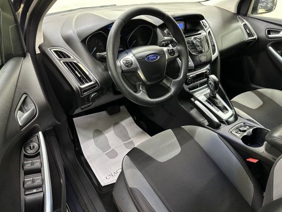 Ford Focus, 1.6 л, Робот, 2012 фото 10