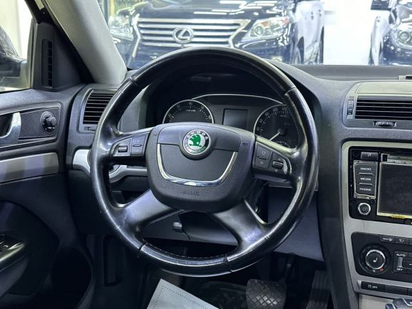 Skoda Octavia, 1.4 л, Робот, 2011 фото 12