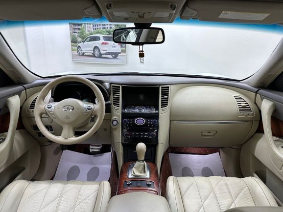 Infiniti FX Sport + NAVI, 3.0 л, АТ, 2013 фото 14