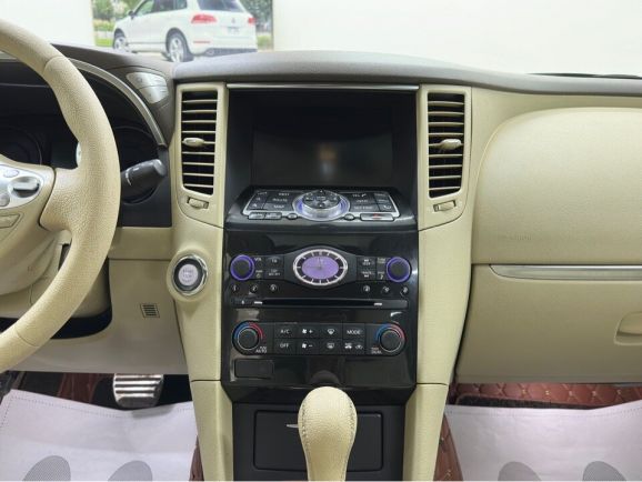 Infiniti FX Sport + NAVI, 3.0 л, АТ, 2013 фото 16