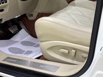 Infiniti FX Sport + NAVI, 3.0 л, АКПП, 2013 фото 23