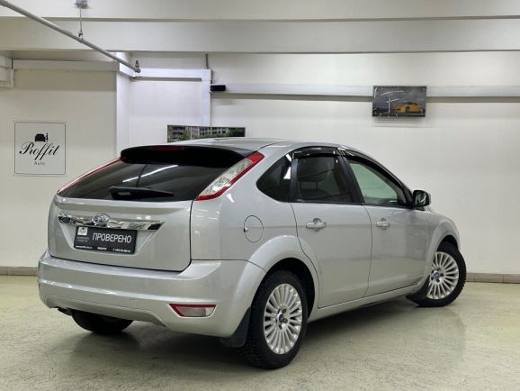 Ford Focus Titanium, 1.8 л, МТ, 2010 фото 8