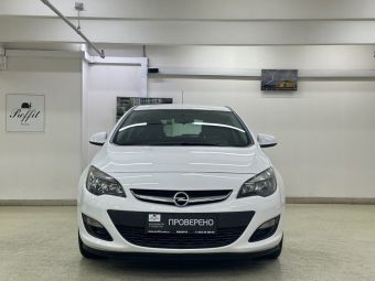 Opel Astra Active, 1.6 л, АКПП, 2013 фото 4