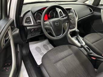 Opel Astra Active, 1.6 л, АКПП, 2013 фото 11