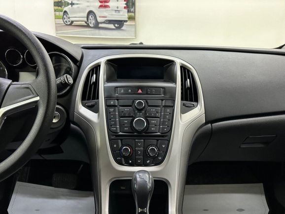 Opel Astra Active, 1.6 л, АТ, 2013 фото 13