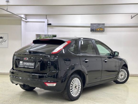 Ford Focus Ghia, 1.6 л, АТ, 2011 фото 8