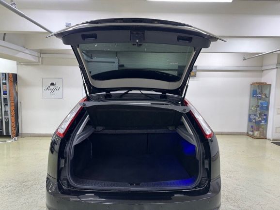 Ford Focus Ghia, 1.6 л, АТ, 2011 фото 9