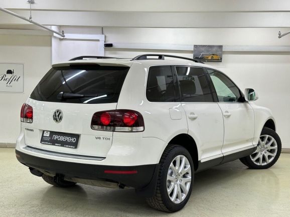 Volkswagen Touareg, 3.0 л, АТ, 2008 фото 8