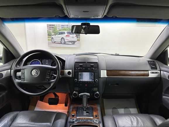 Volkswagen Touareg, 3.0 л, АТ, 2008 фото 12