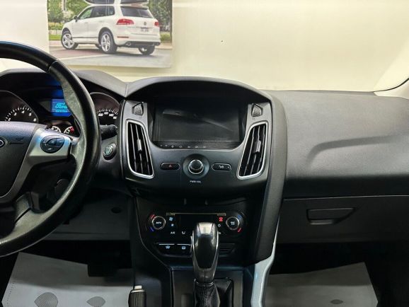 Ford Focus Titanium, 2.0 л, Робот, 2014 фото 14