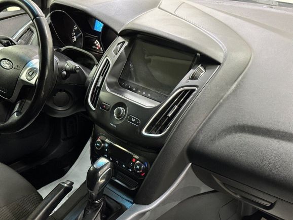 Ford Focus Titanium, 2.0 л, Робот, 2014 фото 16