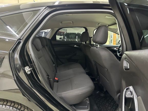 Ford Focus Titanium, 2.0 л, Робот, 2014 фото 2