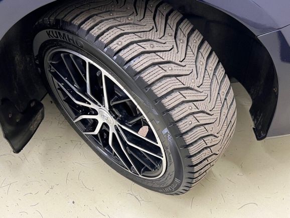 Volkswagen Passat, 1.4 л, Робот, 2011 фото 9