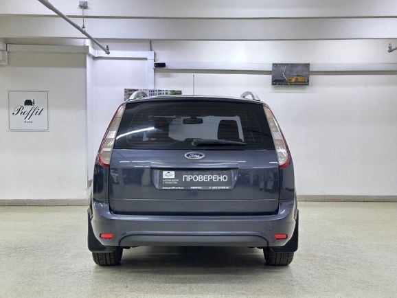 Ford Focus Titanium, 2.0 л, АТ, 2010 фото 7