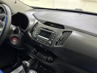 Kia Sportage, 2.0 л, АКПП, 2011 фото 13