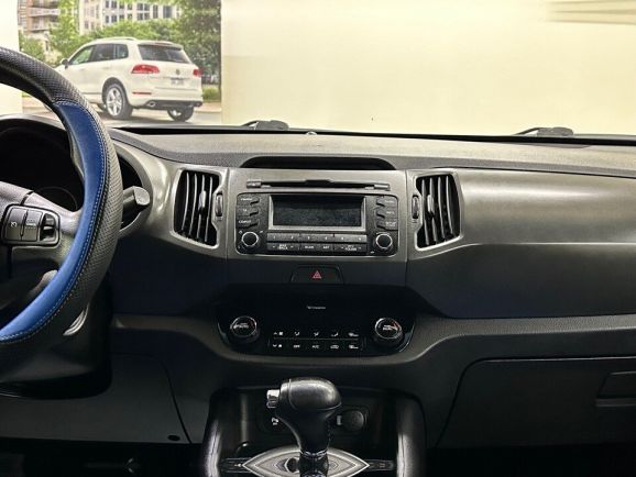Kia Sportage, 2.0 л, АТ, 2011 фото 17