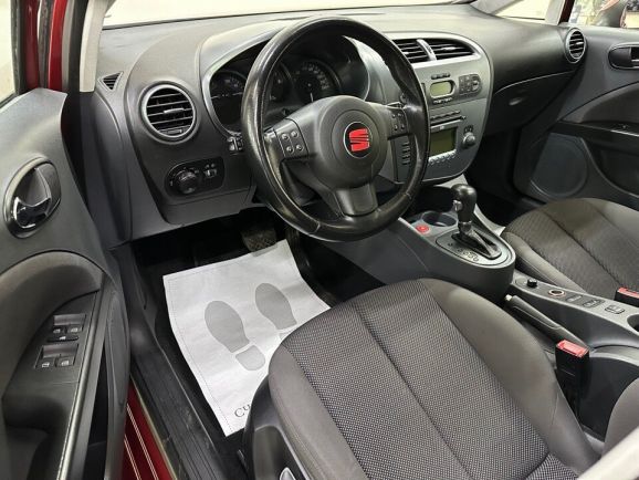 Seat Leon, 2.0 л, АТ, 2008 фото 10