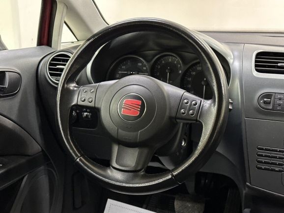 Seat Leon, 2.0 л, АТ, 2008 фото 13